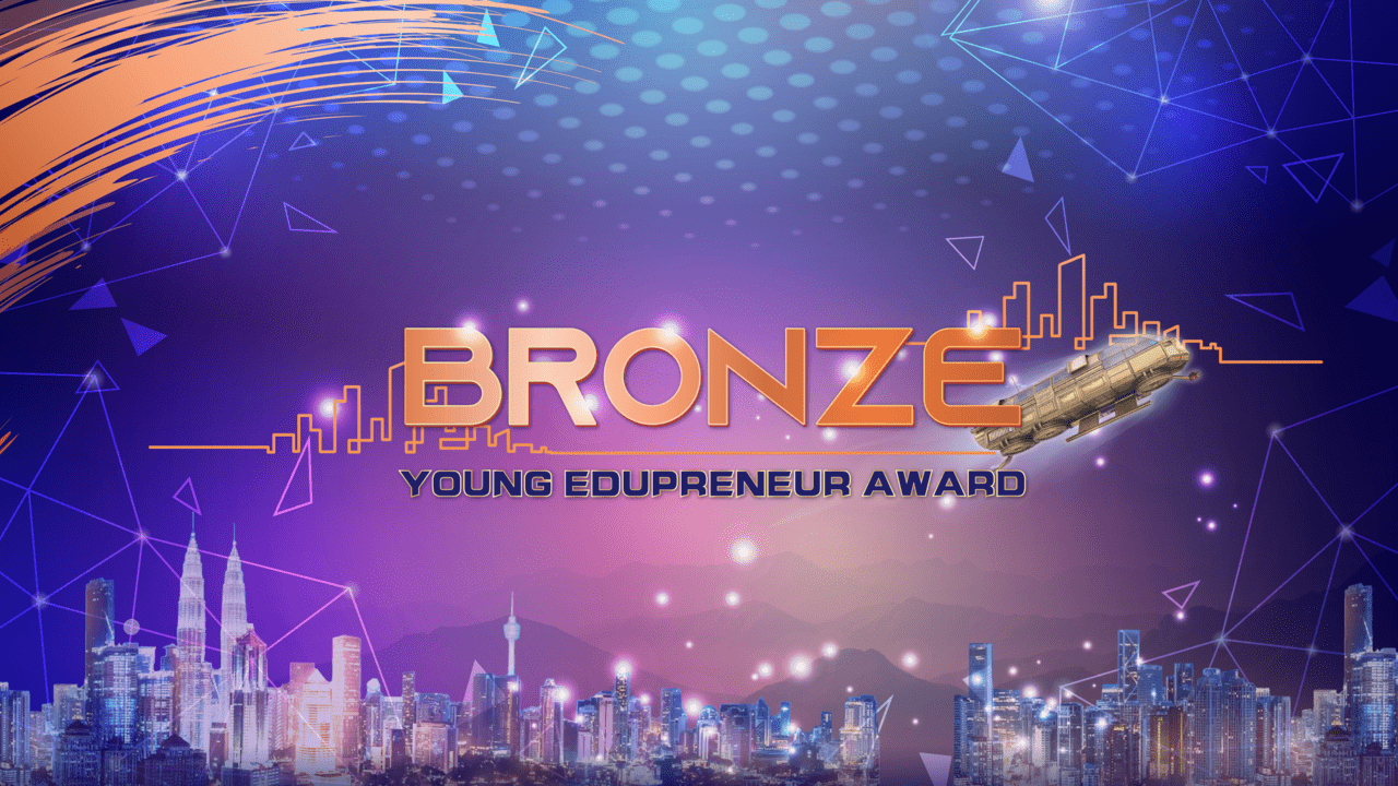 Bronze Young Entrepreneur​ Award​ 2022